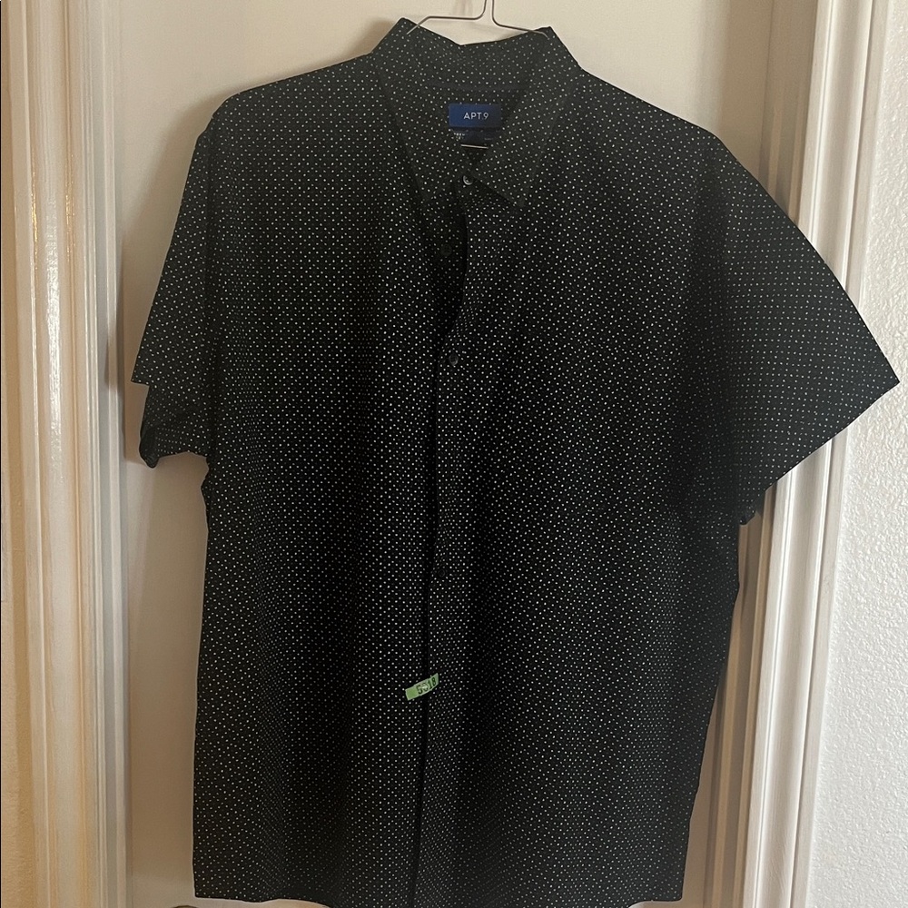 Men’s XXL button down shirt